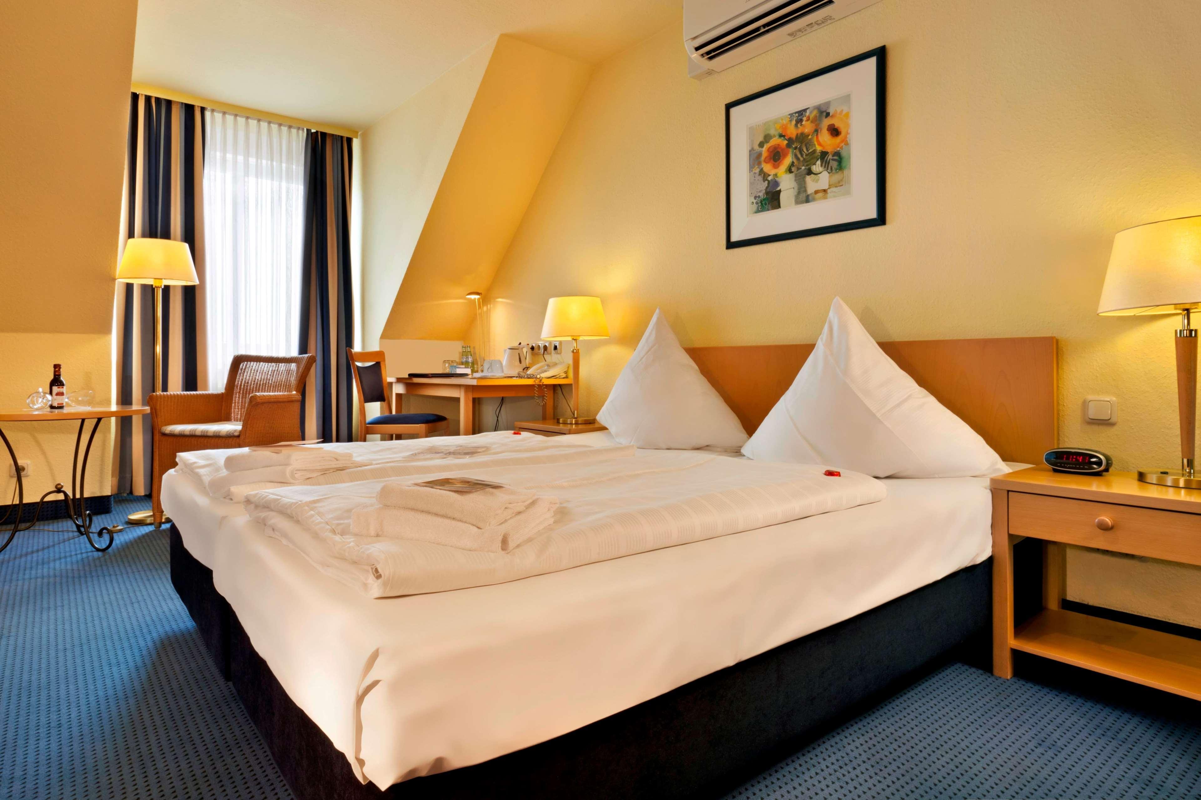 מלון Tryp By Wyndham Luebeck Aquamarin חדר תמונה