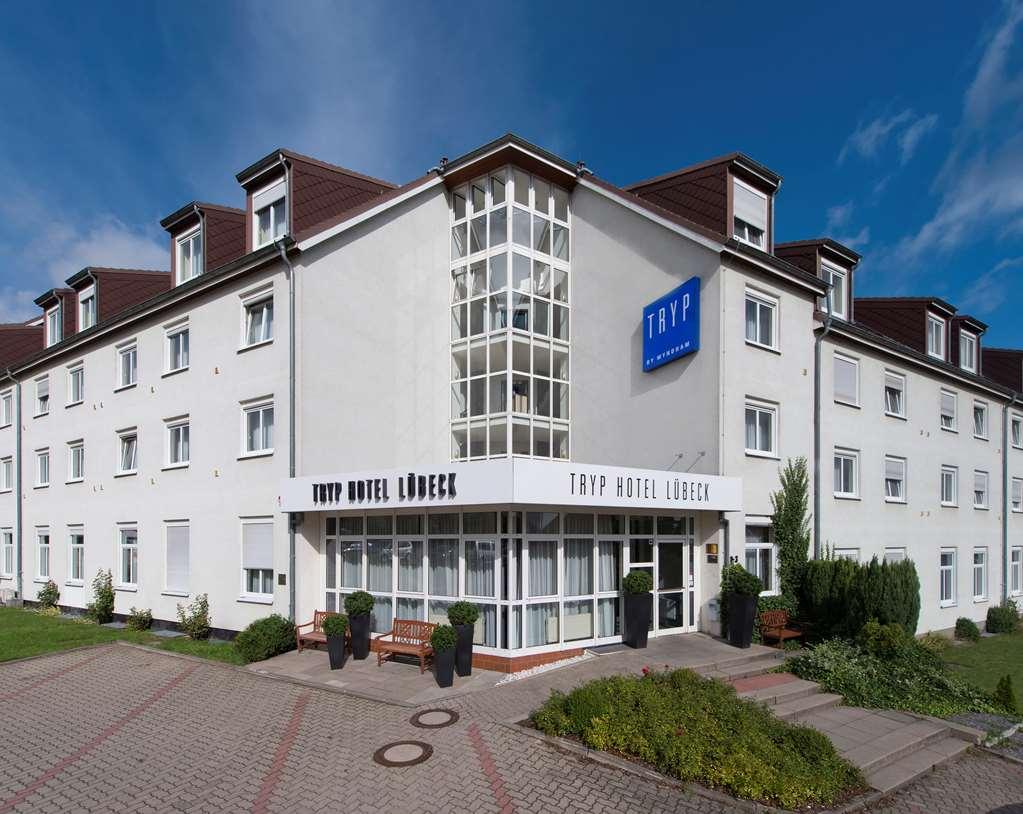 מלון Tryp By Wyndham Luebeck Aquamarin מראה חיצוני תמונה