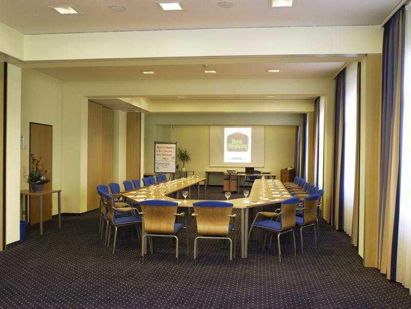 מלון Tryp By Wyndham Luebeck Aquamarin מראה חיצוני תמונה